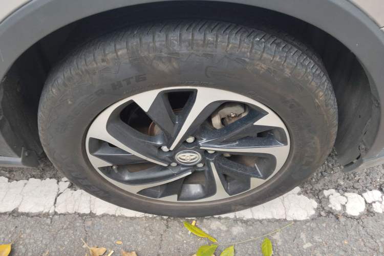 Used Toyota IZOA 2018 2.0L Yichi Edition China V Standard Right Front Wheel Hub