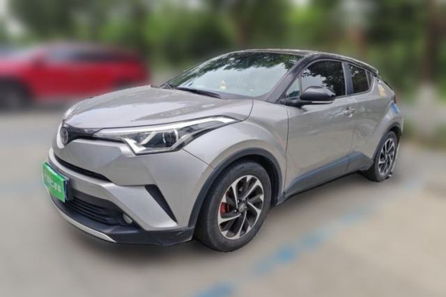Used Toyota IZOA 2018 2.0L Yichi Version China VI Standard