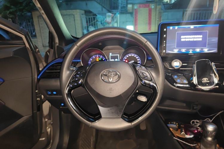 Used Toyota IZOA 2018 2.0L Yichi Version China VI Standard Steering Wheel