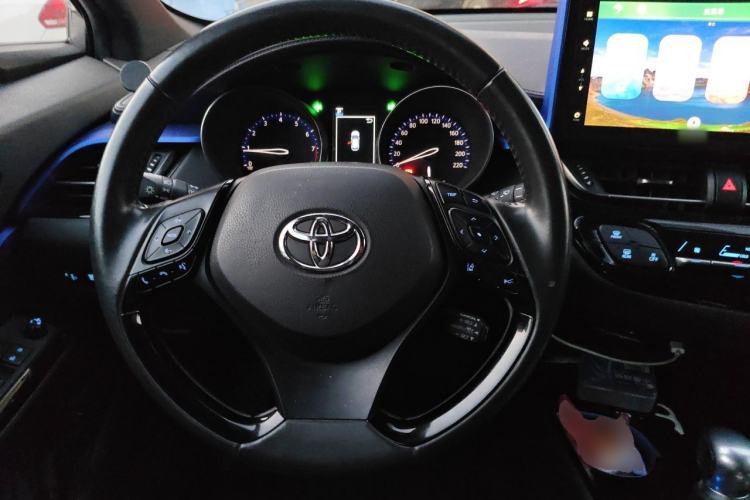 Used Toyota IZOA 2018 2.0L Yichi Version China VI Standard Steering Wheel