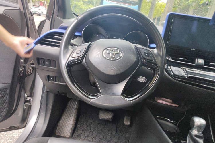 Used Toyota IZOA 2018 2.0L Yichi Edition China V Standard Steering Wheel