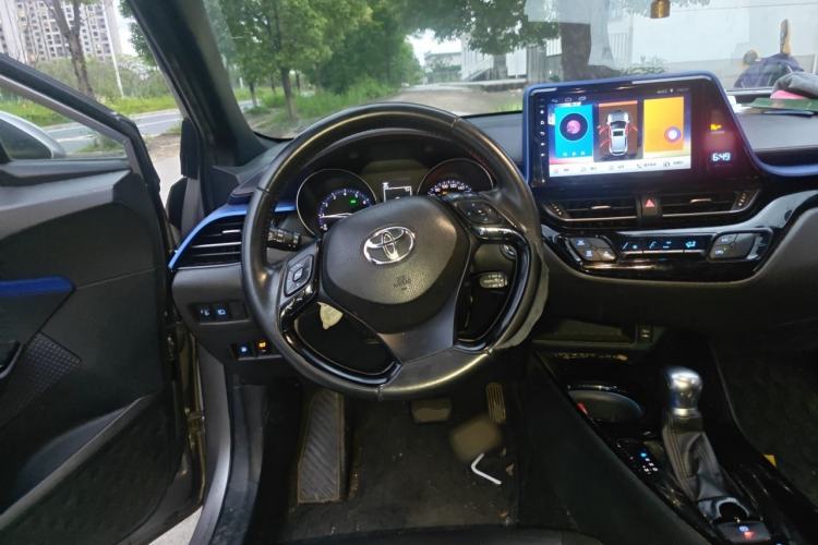 Used Toyota IZOA 2018 2.0L Yichi Edition China V Standard Steering Wheel