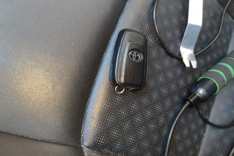 Used Toyota IZOA 2018 2.0L Yichi Version China VI Standard Vehicle Key