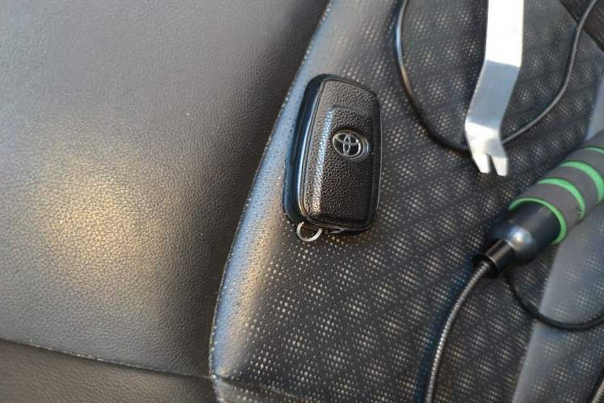 Used Toyota IZOA 2018 2.0L Yichi Version China VI Standard Vehicle Key