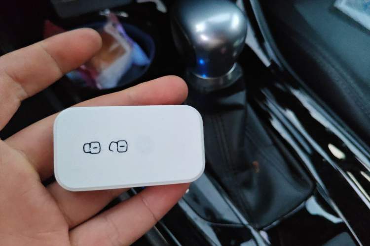 Used Toyota IZOA 2018 2.0L Yichi Version China VI Standard Vehicle Key