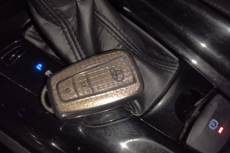 Used Toyota IZOA 2018 2.0L Yichi Edition China V Standard Vehicle Key