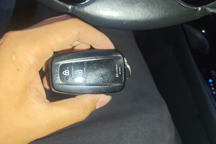 Used Toyota IZOA 2018 2.0L Yichi Edition China V Standard Vehicle Key