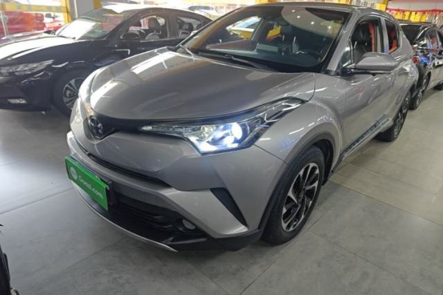 Used Toyota IZOA 2018 2.0L Yichi Edition China V Standard