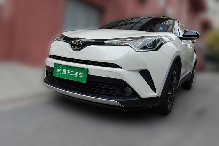 Toyota IZOA 2018 2.0L Yichi Edition China V Standard usata Guazi used car, China used car export, Used car for sale, Used cars, Cheapest cars for sale
