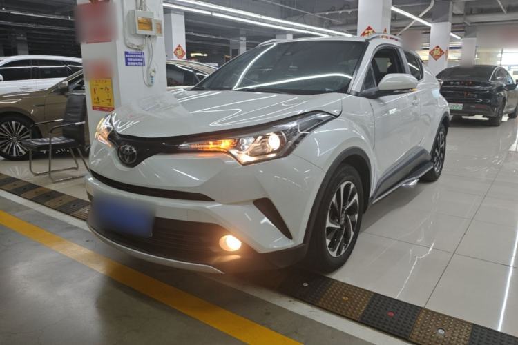 Used Toyota IZOA 2018 2.0L Yichi Version China VI Standard Guazi used car, China used car export, Used car for sale, Used  cars, Cheapest cars for sale