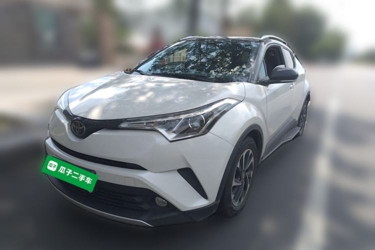 Toyota IZOA 2018 2.0L Yichi Edition China V Standard usata Guazi used car, China used car export, Used car for sale, Used cars, Cheapest cars for sale