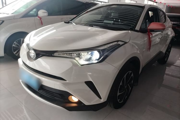 Used Toyota IZOA 2018 2.0L Yichi Edition China V Standard Guazi used car, China used car export, Used car for sale, Used cars, Cheapest cars for sale