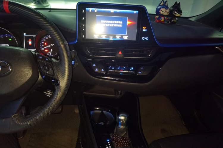 Used Toyota IZOA 2018 2.0L Yichi Version China VI Standard Audio And AC Panel