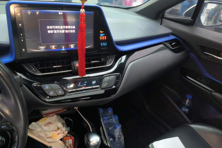 Used Toyota IZOA 2018 2.0L Yichi Version China VI Standard Audio And AC Panel