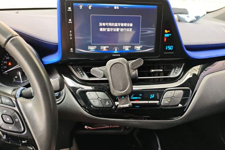 Used Toyota IZOA 2018 2.0L Yichi Edition China V Standard Audio And AC Panel