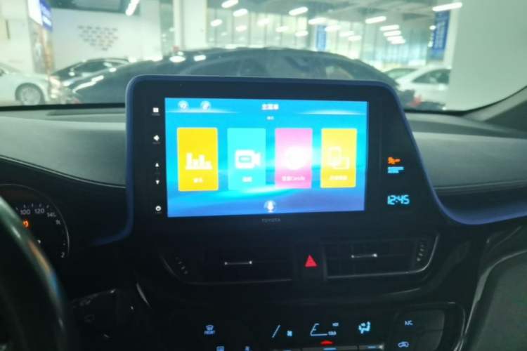 Used Toyota IZOA 2018 2.0L Yichi Edition China V Standard Audio And AC Panel