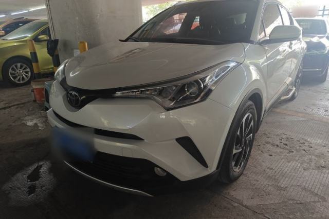Used Toyota IZOA 2018 2.0L Yichi Edition China V Standard