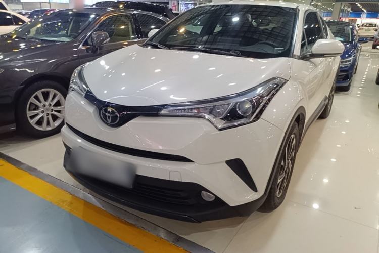 Used Toyota IZOA 2018 2.0L Yichi Version China VI Standard Guazi used car, China used car export, Used car for sale, Used Toyota cars, Cheapest cars for sale