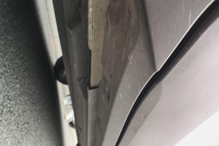 Used Toyota IZOA 2018 2.0L Yichi Edition China V Standard Chassis Front Left