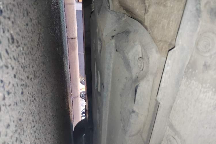Used Toyota IZOA 2018 2.0L Yichi Edition China V Standard Chassis Front Left