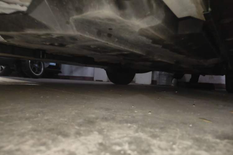 Used Toyota IZOA 2018 2.0L Yichi Version China VI Standard Chassis Front Left