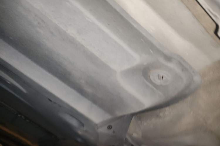 Used Toyota IZOA 2018 2.0L Yichi Edition China V Standard Chassis Front Right