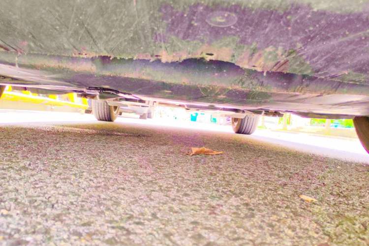 Used Toyota IZOA 2018 2.0L Yichi Version China VI Standard Chassis Front