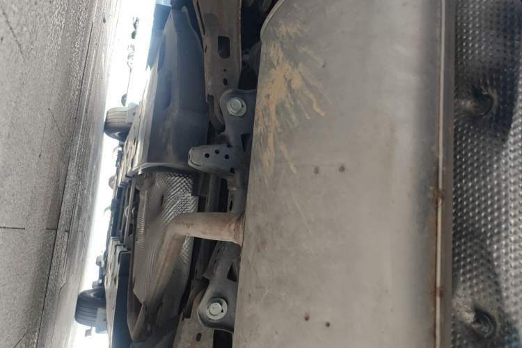 Used Toyota IZOA 2018 2.0L Yichi Version China VI Standard Chassis Rear