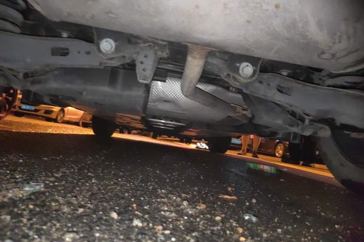 Used Toyota IZOA 2018 2.0L Yichi Version China VI Standard Chassis Rear