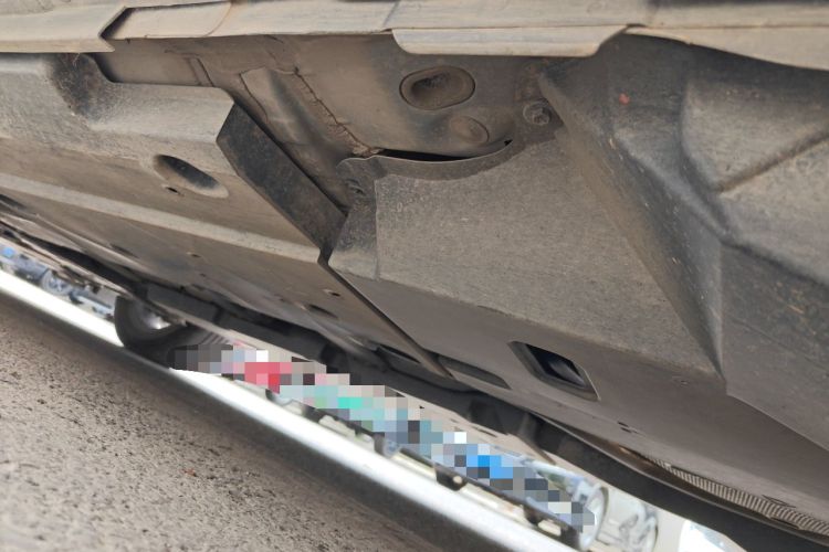 Used Toyota IZOA 2018 2.0L Yichi Version China VI Standard Chassis Rear Left