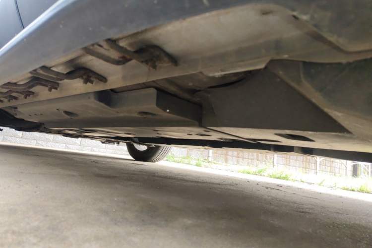 Used Toyota IZOA 2018 2.0L Yichi Version China VI Standard Chassis Rear Left