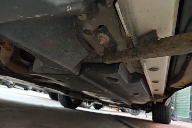 Used Toyota IZOA 2018 2.0L Yichi Edition China V Standard Chassis Rear Right