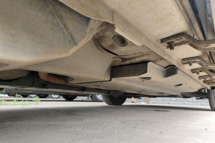 Used Toyota IZOA 2018 2.0L Yichi Version China VI Standard Chassis Rear Right