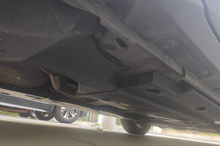 Used Toyota IZOA 2018 2.0L Yichi Edition China V Standard Chassis Rear Right