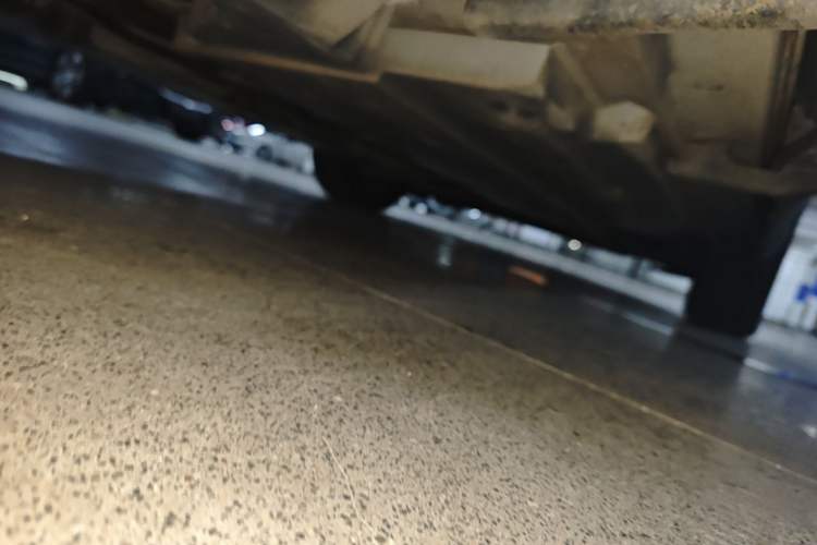 Used Toyota IZOA 2018 2.0L Yichi Version China VI Standard Chassis Rear Right