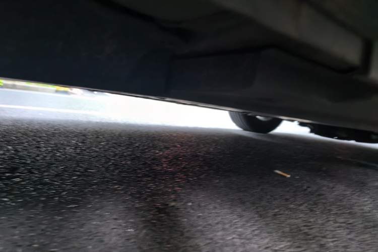 Used Toyota IZOA 2018 2.0L Yichi Version China VI Standard Chassis Rear Right