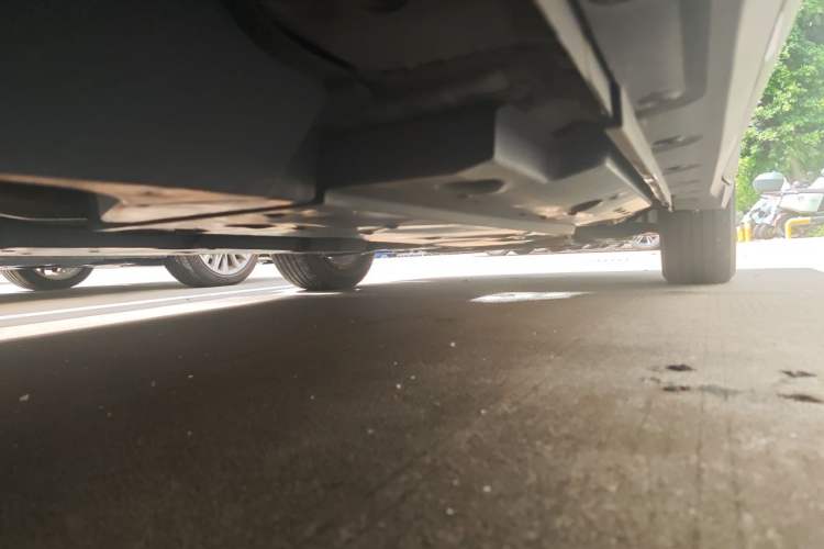 Used Toyota IZOA 2018 2.0L Yichi Edition China V Standard Chassis Rear Right