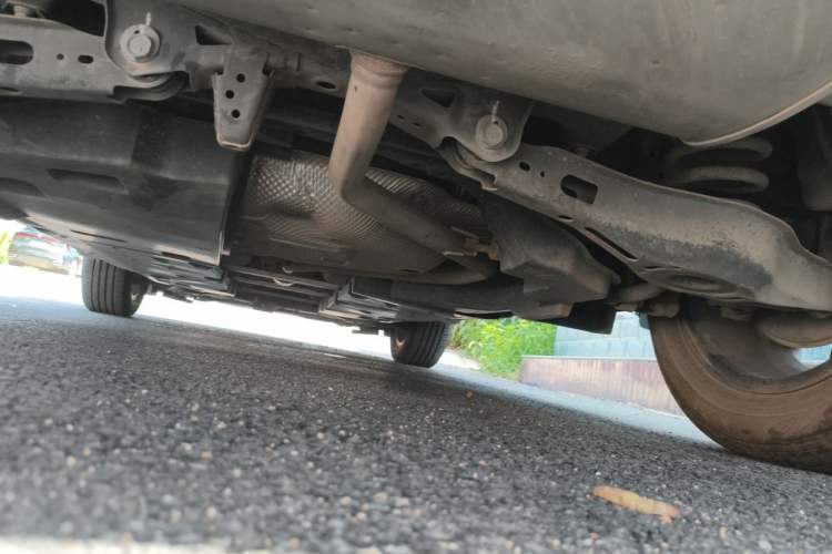 Used Toyota IZOA 2018 2.0L Yichi Version China VI Standard Chassis Rear