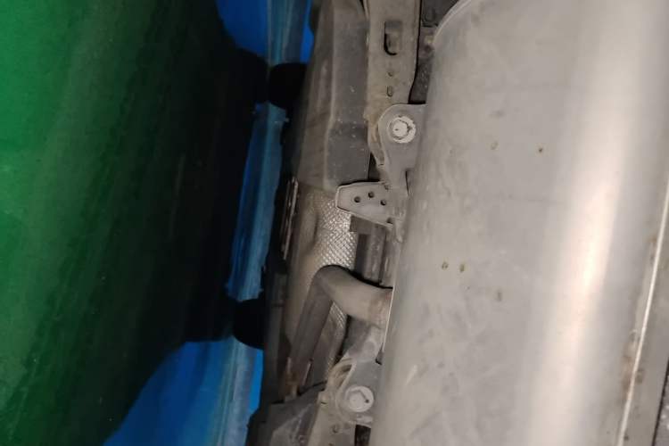 Used Toyota IZOA 2018 2.0L Yixuan Version China VI Standard Chassis Rear