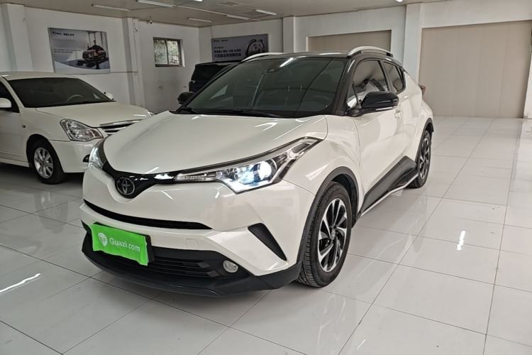 Used Toyota IZOA 2018 2.0L Yichi Version China VI Standard Guazi used car, China used car export, Used car for sale, Used Toyota cars, Cheapest cars for sale