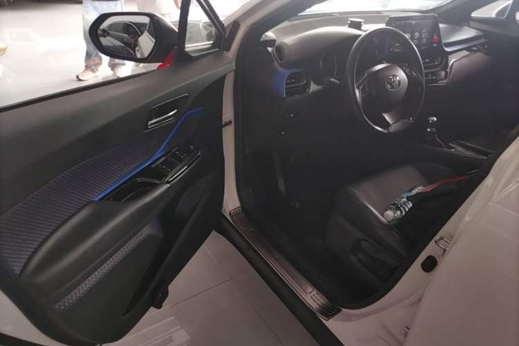 Used Toyota IZOA 2018 2.0L Yichi Edition China V Standard Driver Seat