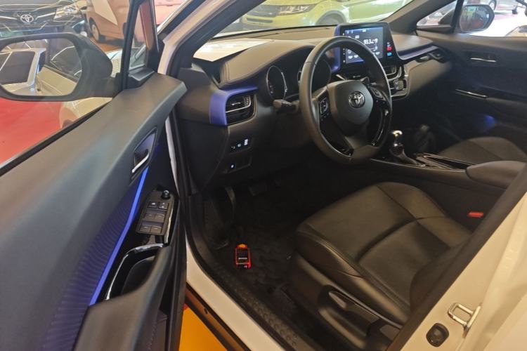 Used Toyota IZOA 2018 2.0L Yichi Edition China V Standard Driver Seat