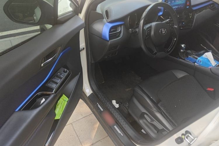 Used Toyota IZOA 2018 2.0L Yichi Edition China V Standard Driver Seat