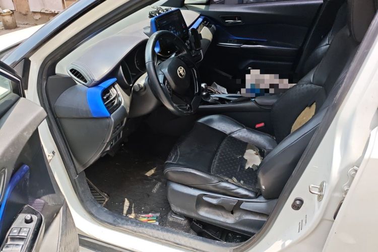 Used Toyota IZOA 2018 2.0L Yichi Version China VI Standard Driver Seat
