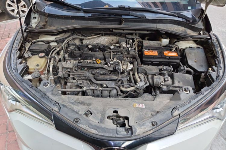 Used Toyota IZOA 2018 2.0L Yichi Edition China V Standard Engine Bay