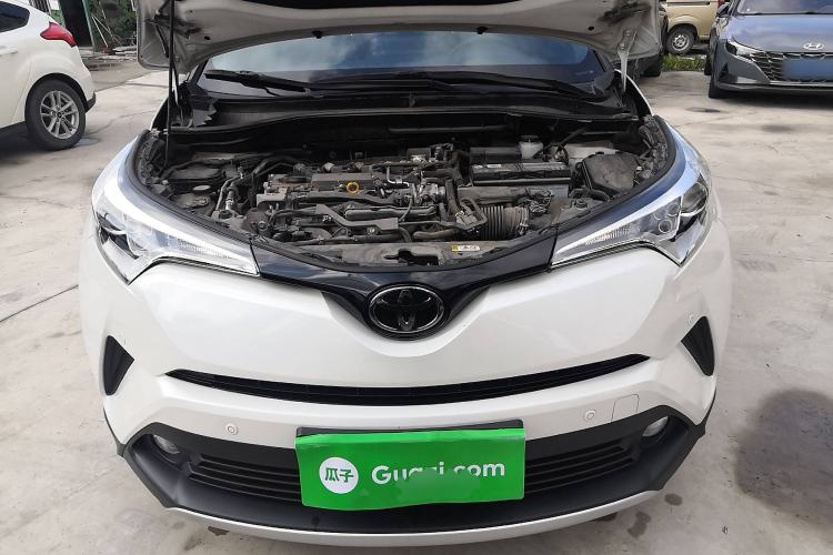 Used Toyota IZOA 2018 2.0L Yichi Edition China V Standard Engine Bay