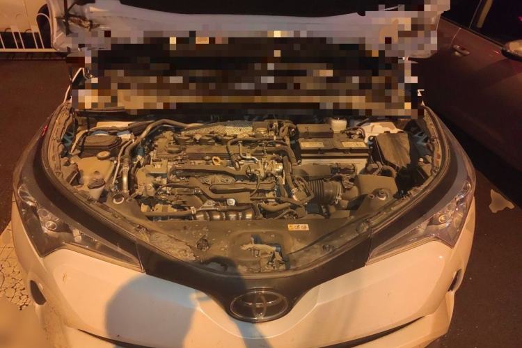Used Toyota IZOA 2018 2.0L Yichi Version China VI Standard Engine Bay