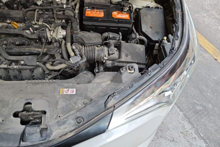 Used Toyota IZOA 2018 2.0L Yichi Edition China V Standard Engine Bay Left