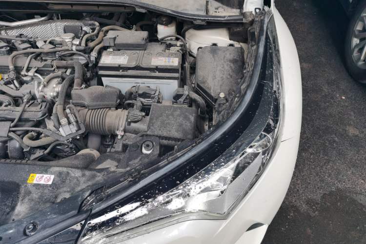 Used Toyota IZOA 2018 2.0L Yichi Edition China V Standard Engine Bay Left