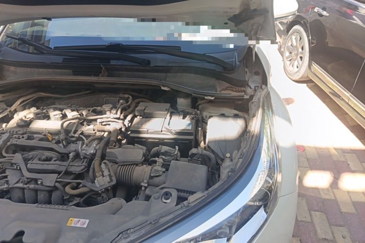 Used Toyota IZOA 2018 2.0L Yichi Edition China V Standard Engine Bay Left